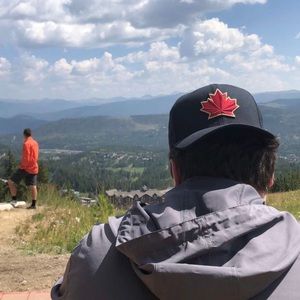 Meet your Posher, Henry